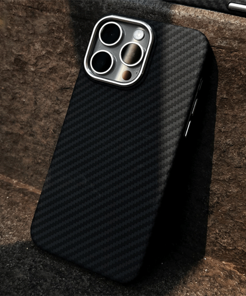Black Wave Carbon Case™ (IMPORTED)