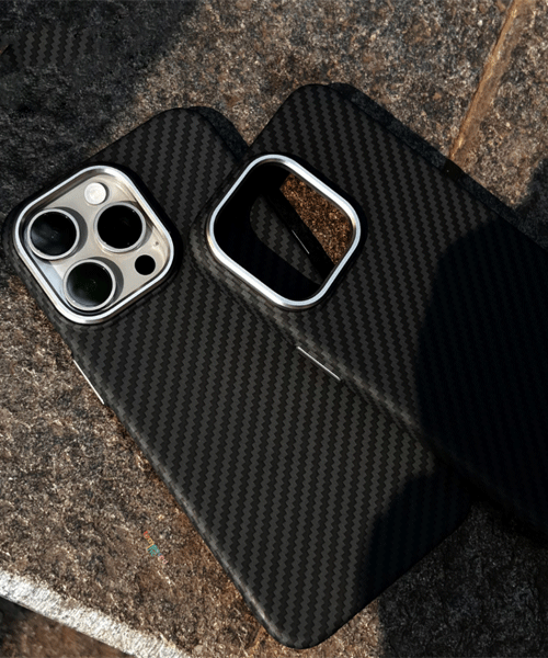 Black Wave Carbon Case™ (IMPORTED)